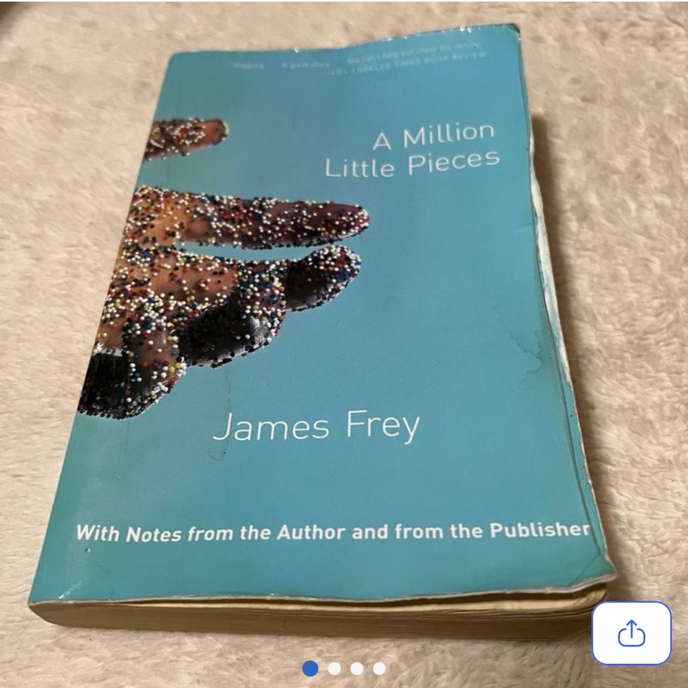 🌴A Million Little Pieces by James Frey Paperback Book